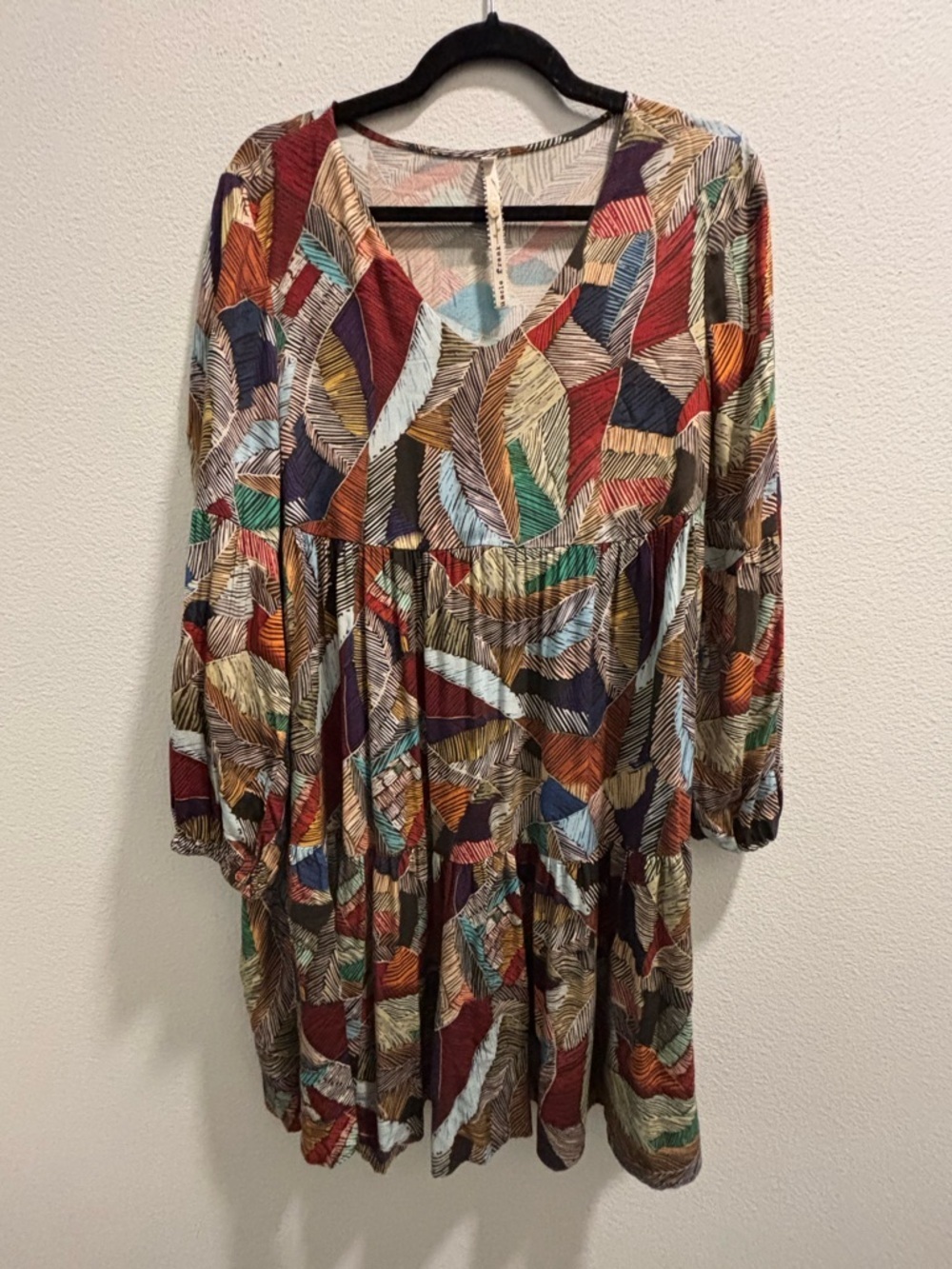 Uncle Frank Multicolor Leaf-Print V-Neck Tiered Dress, size S